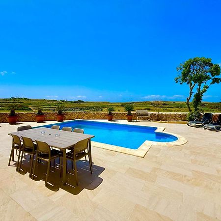 Lonza Gharb Farmhouse Exterior photo